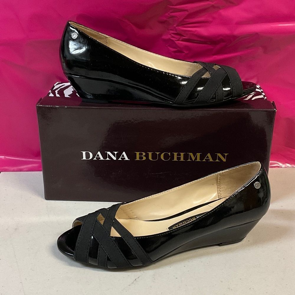 Dana Buchman Katma Black Patent Leather Open Toe Wedges - New